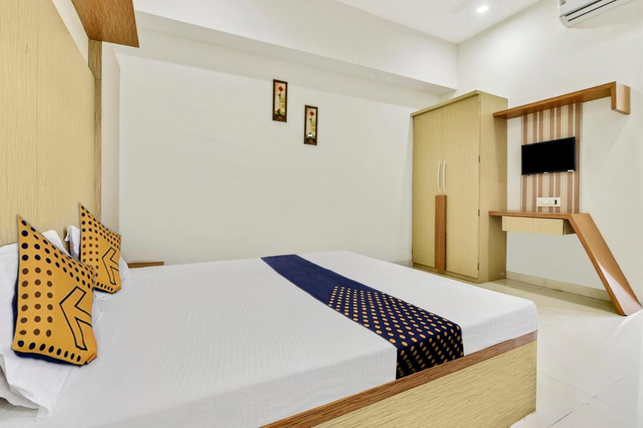Spot On 62545 Sai Resort Hingoli Exterior foto